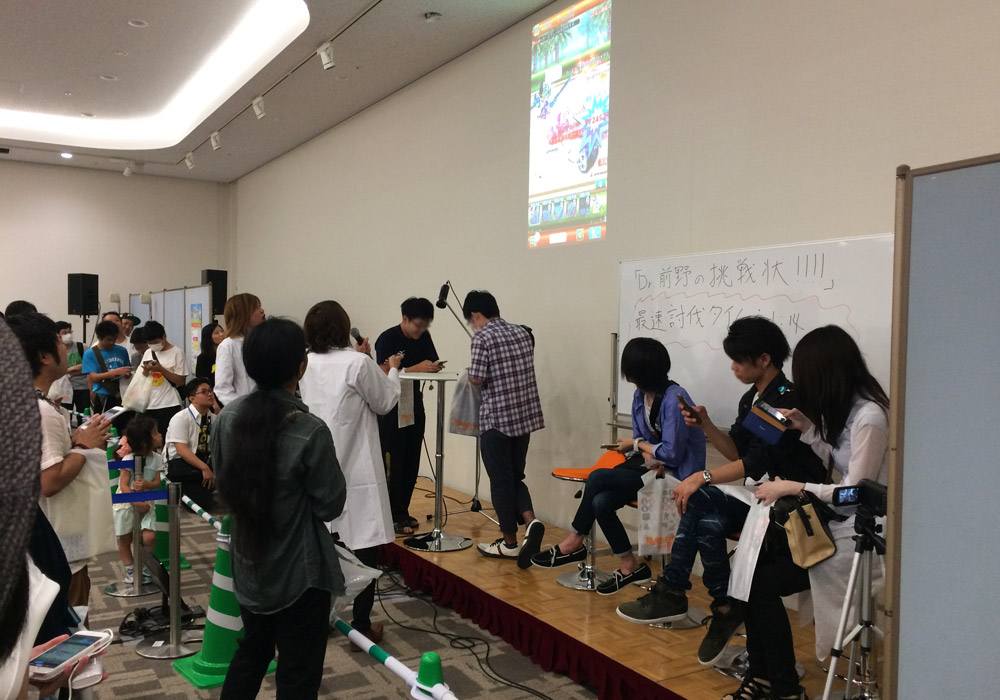 こちらは福岡でのサプライズ企画。カースヴェノム
討伐のタイムアタック大会！盛り上がりました！
